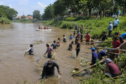 Pladu Sungai Brantas Kediri